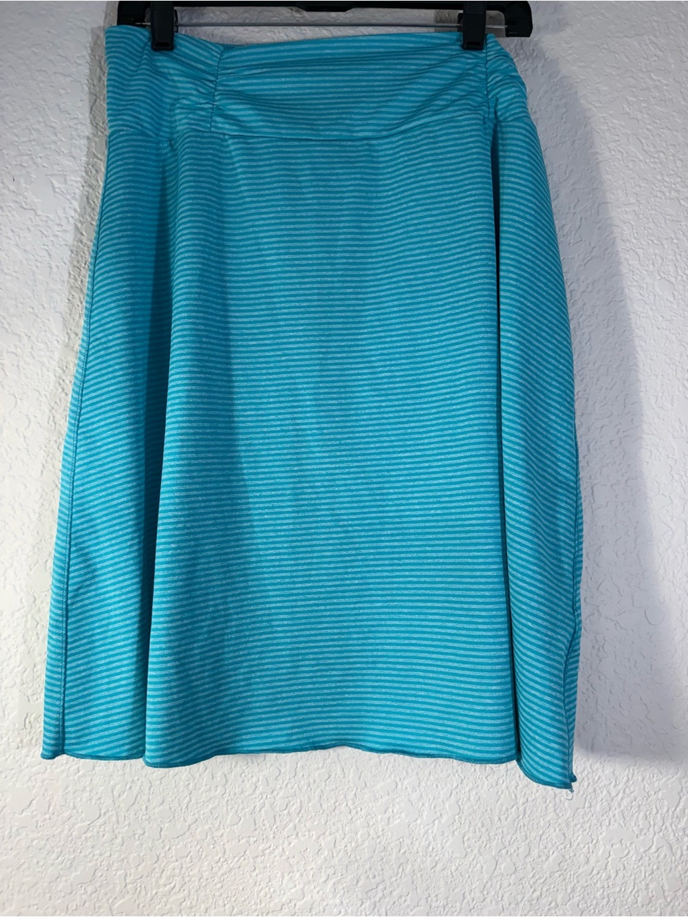 Tranquility‎ Aqua/Teal Striped Pull-On Active Skirt Size Large Comfort Soft